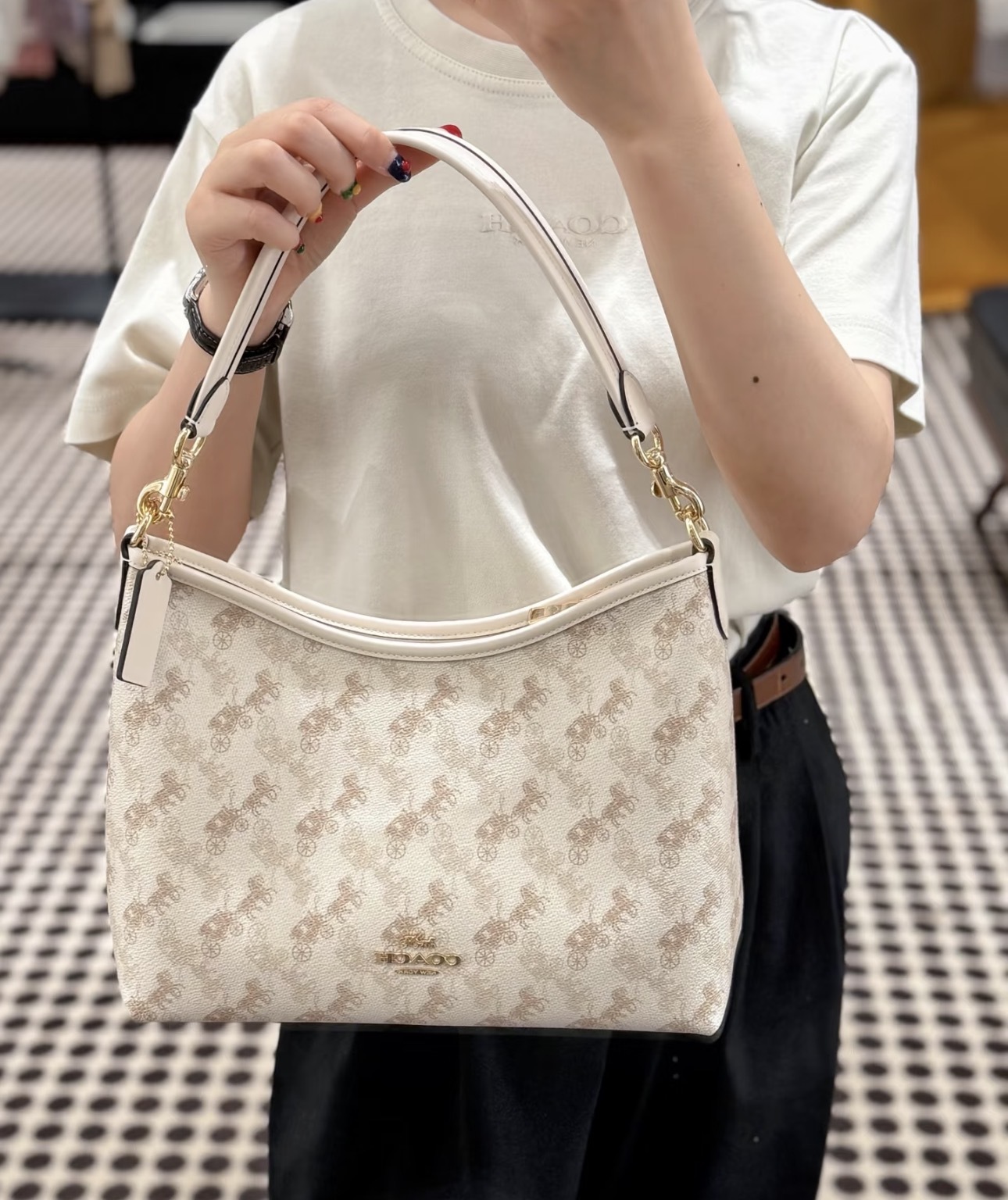 image_9C467063-D551-43CD-8B95-96AED913ED25_1765472424