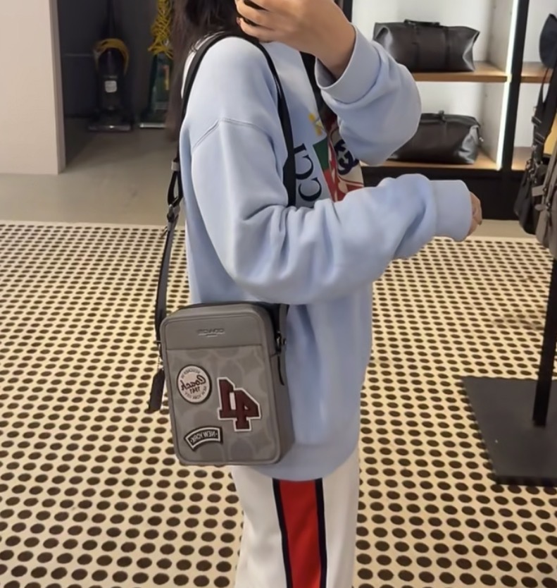 image_D70455D6-6EC6-4BEF-B8E8-DE78D5294251_1766189133