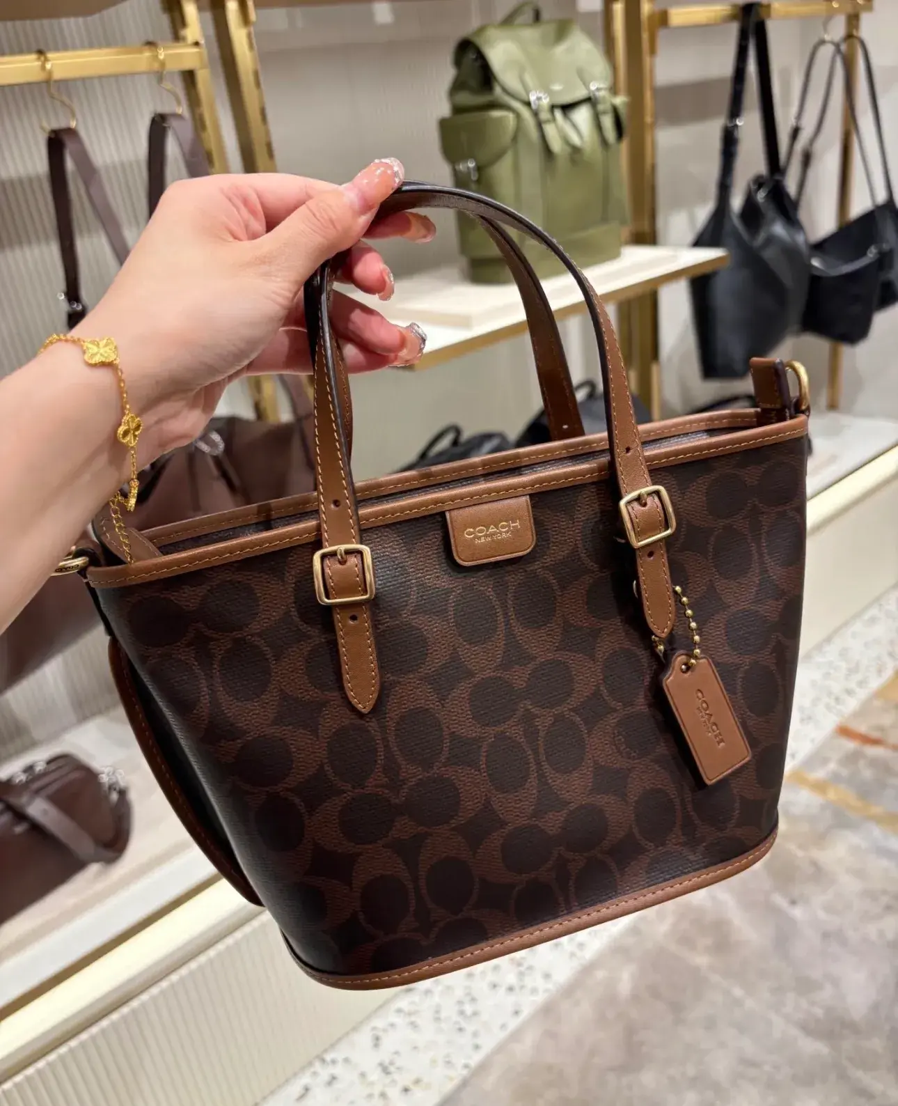 image_4F8FA98B-3350-455A-BF2F-73B36AC15C65_1759121943