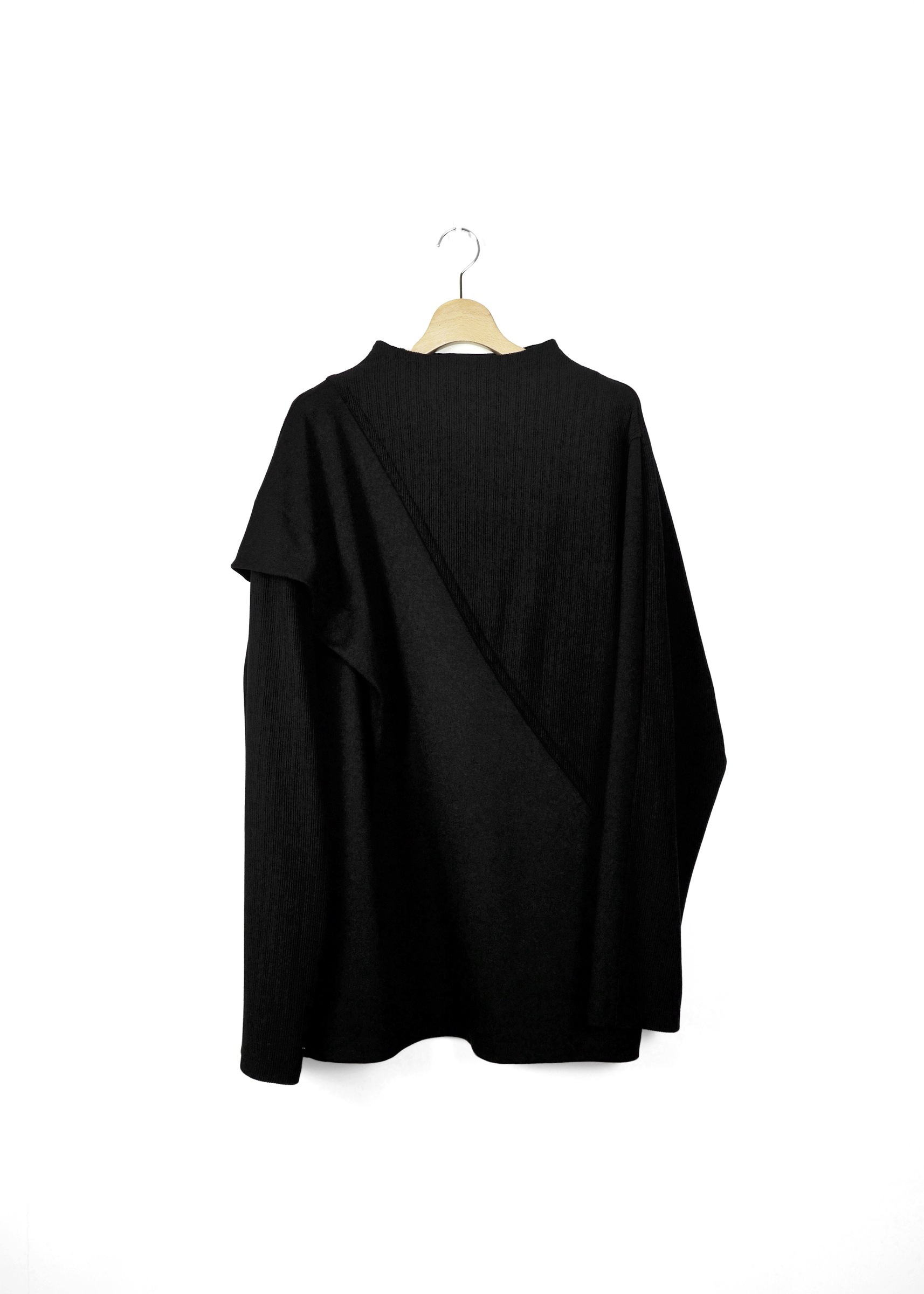 黑色褶皺針織上衣正面