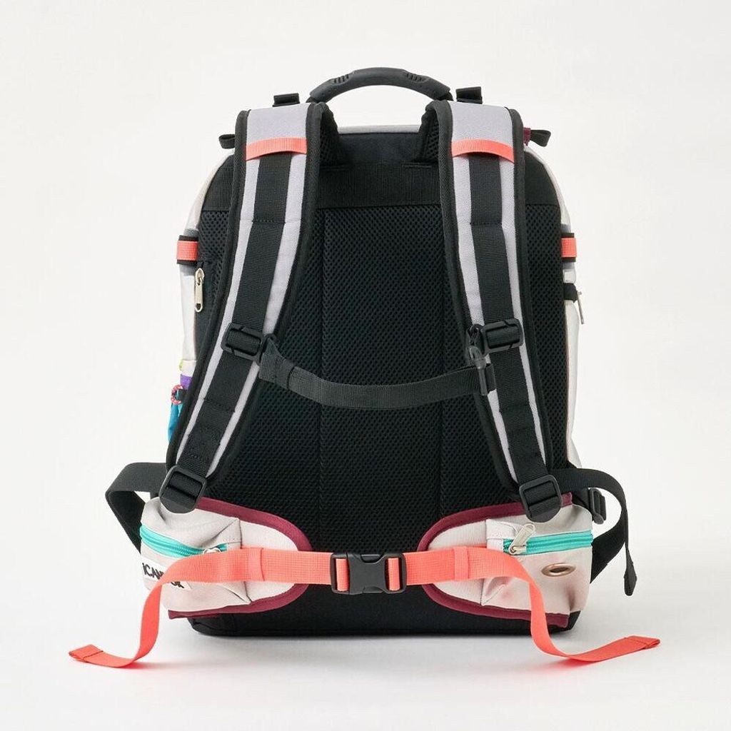 90078B8E-ED35-4A08-A2F4-FCE1334F59A2