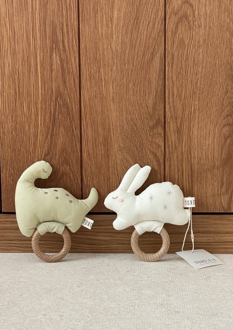 52FC58B0-1120-464A-955F-F8D481F93295