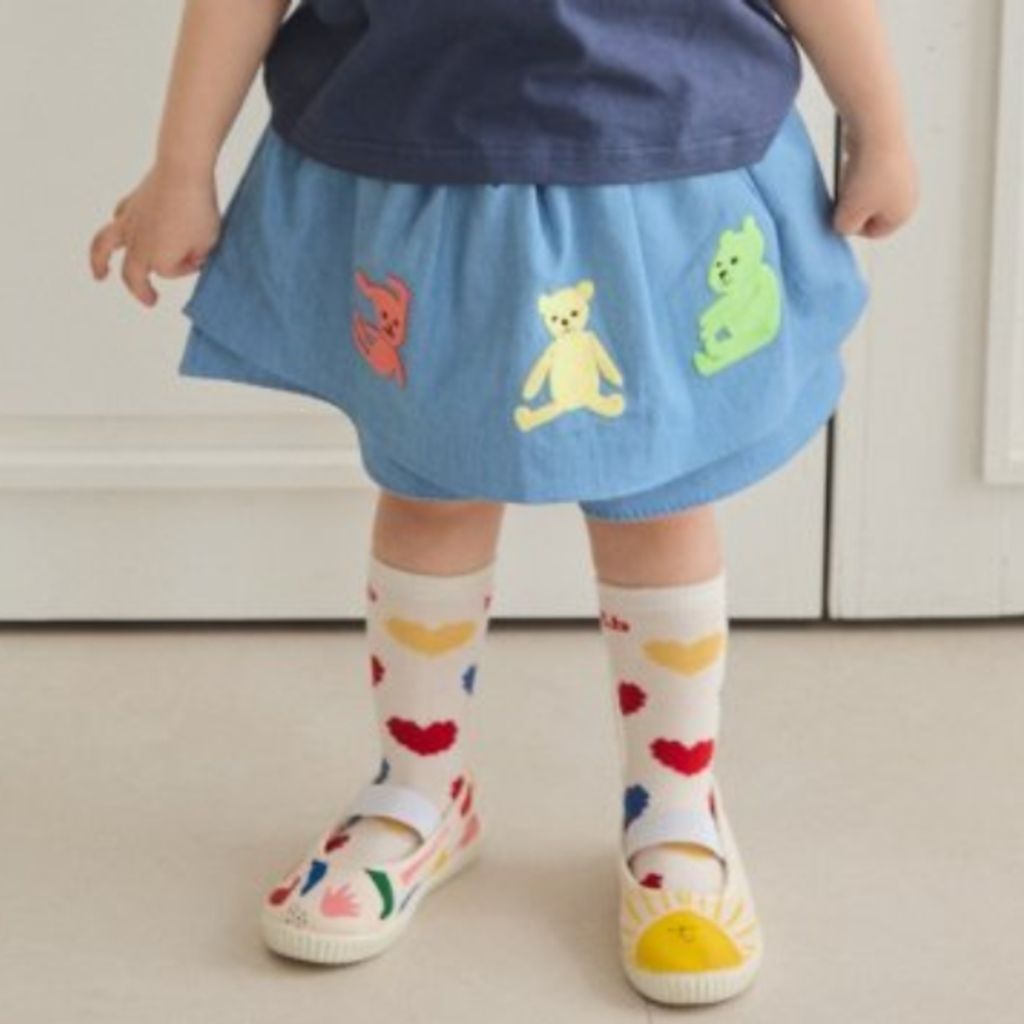 1774434551_2256897833