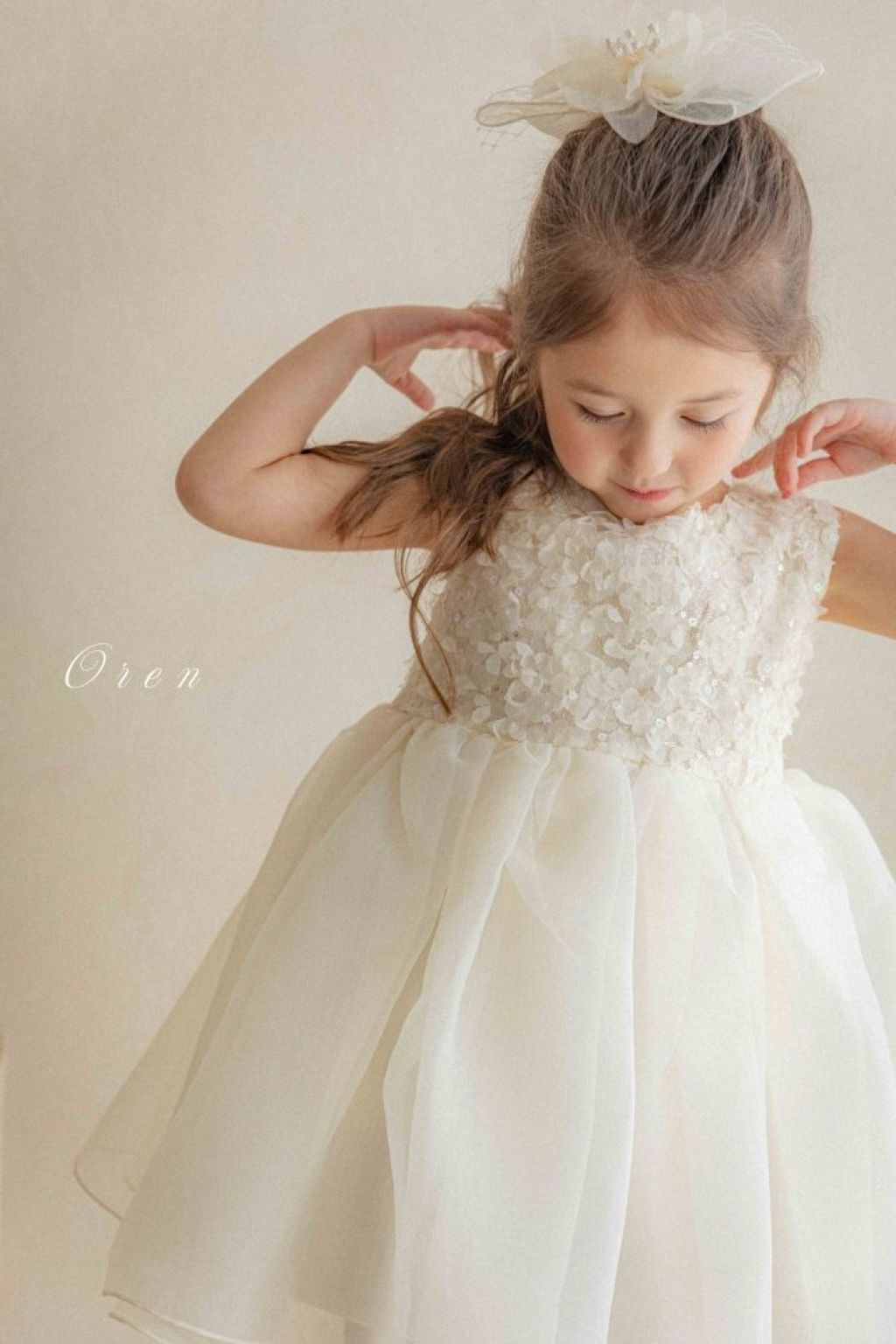 1774906265_8656537023