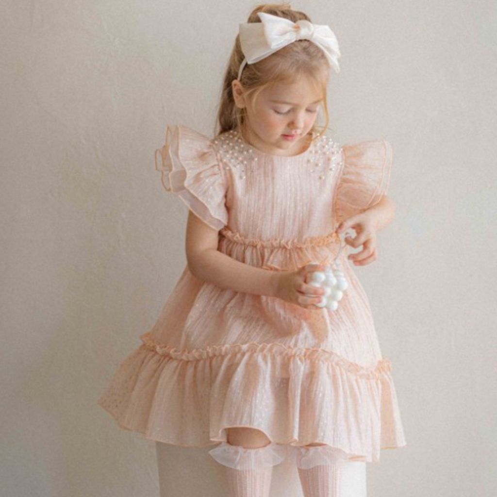 1774906585_3090313479