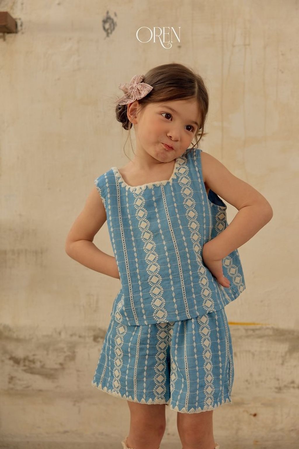 1775476240_5495382424