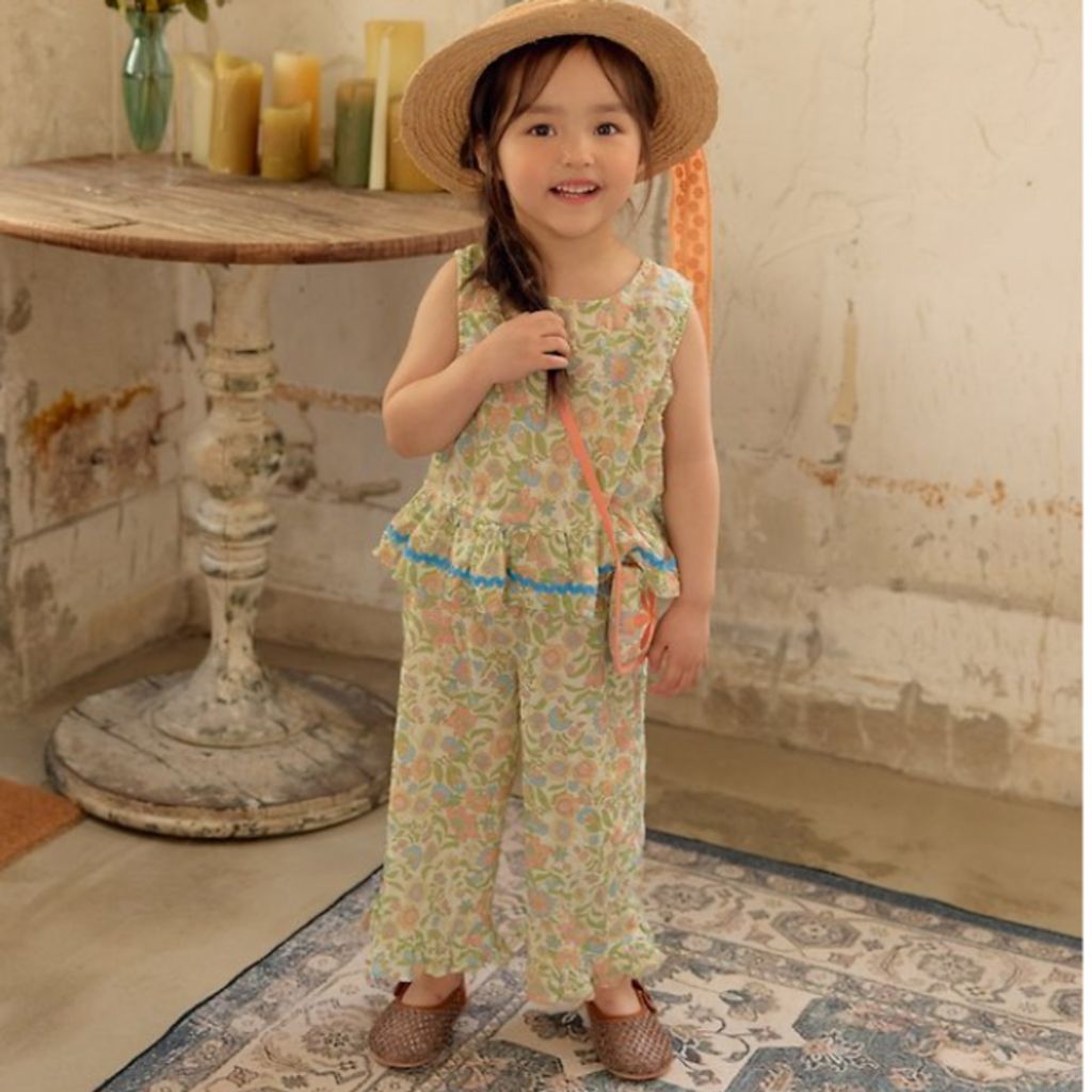 1775476388_8258043866