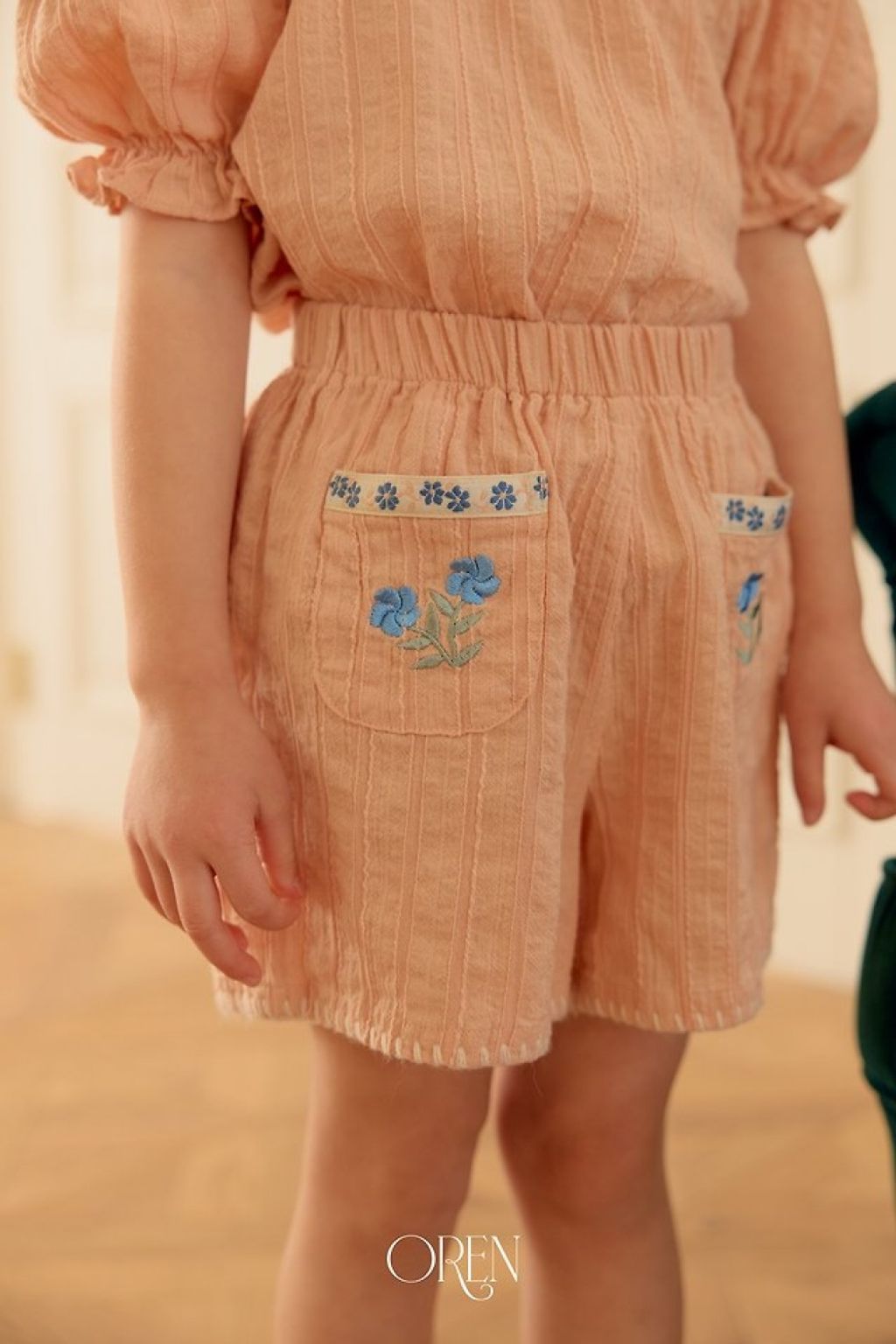 1775477187_5686644474