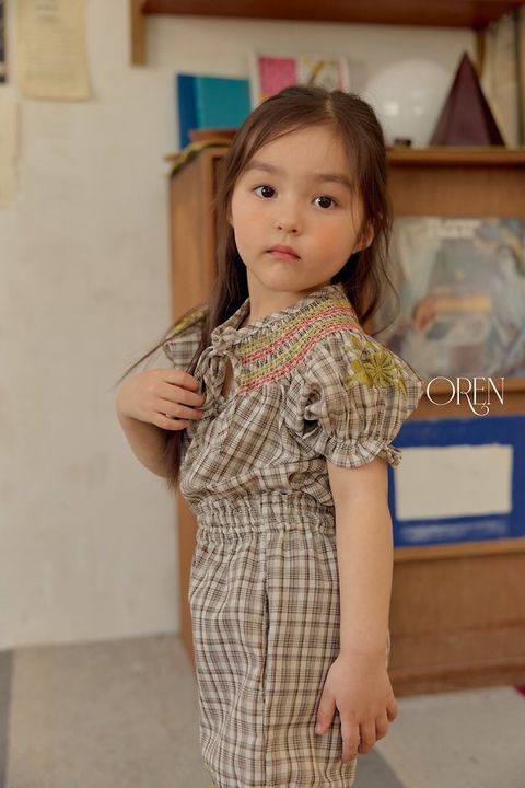 1775478271_9595692858