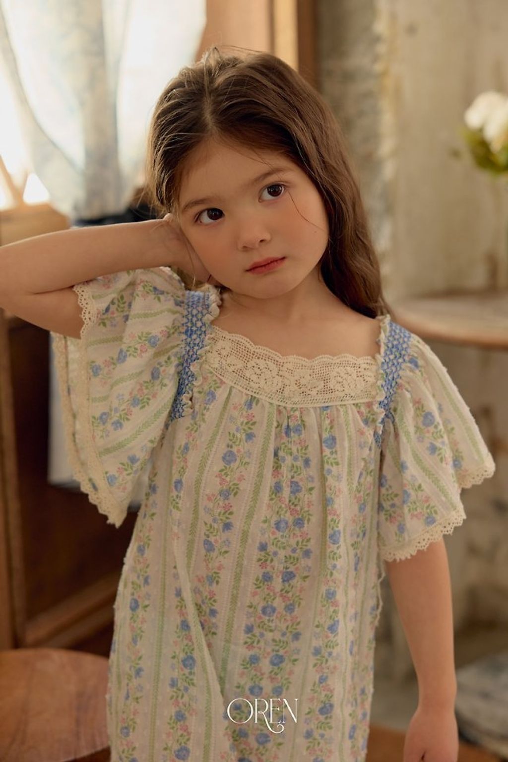 1775478379_4556358483