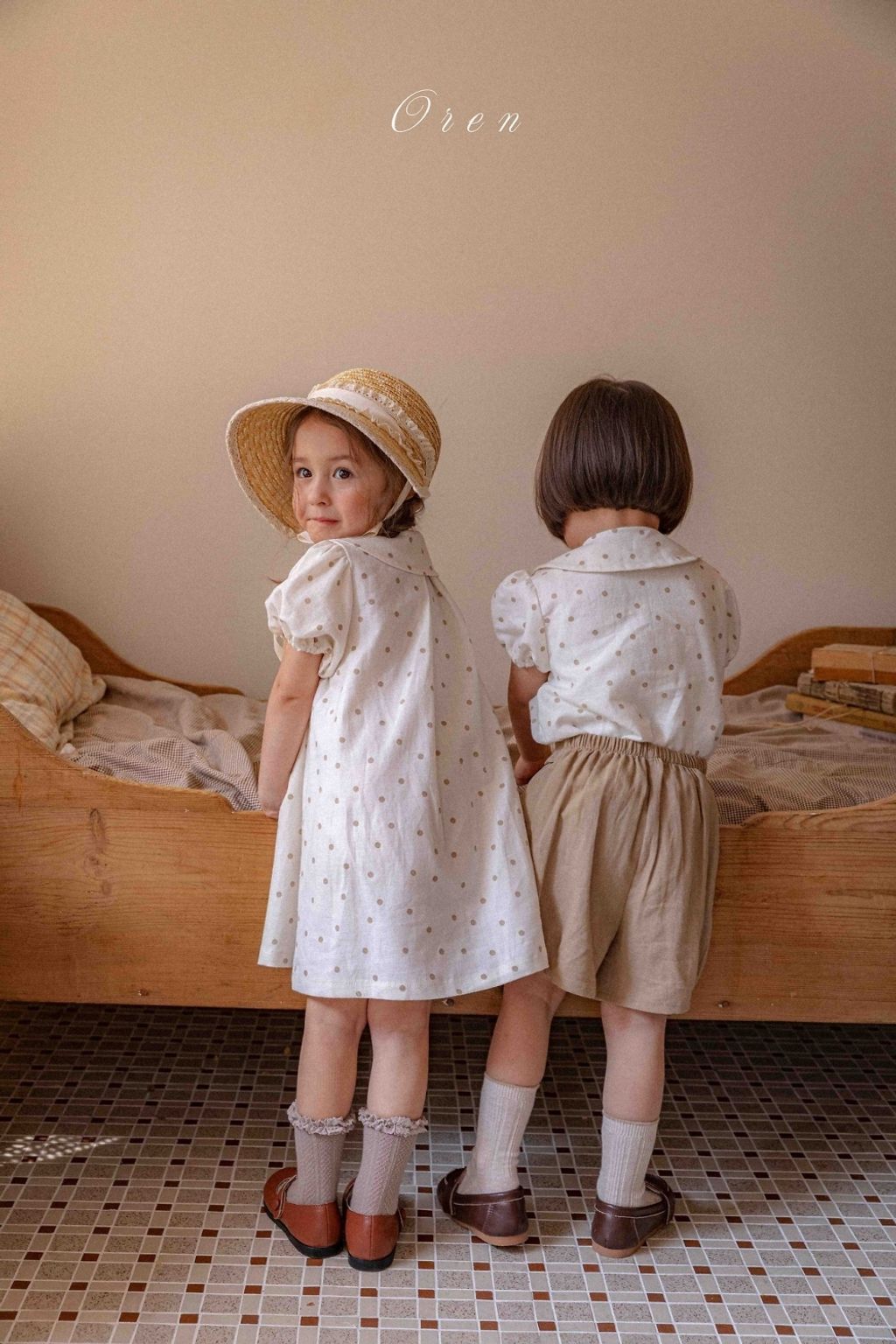 1775755044_2218528199