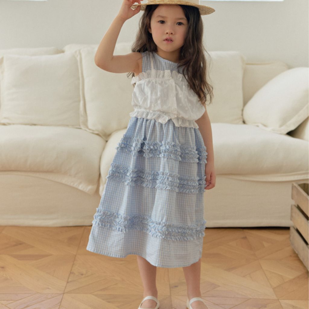 1776755276_4777940173