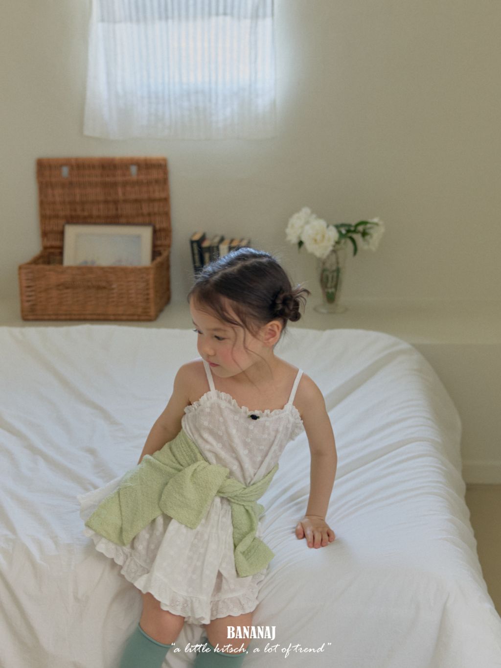 1776755383_2608445249