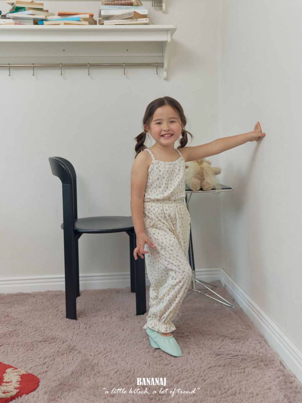 1776762755_1207876283