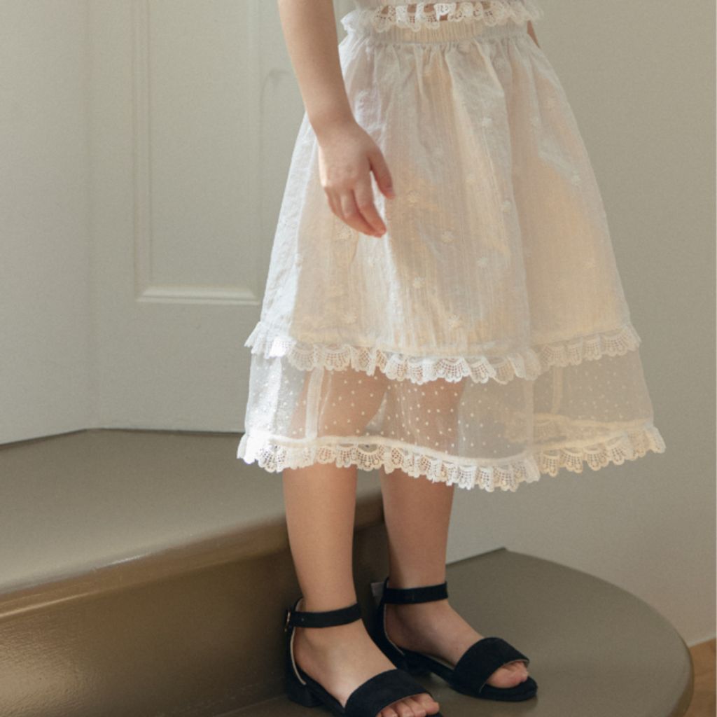 1776763006_3964616641