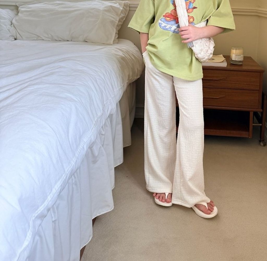1776848686_4426350424