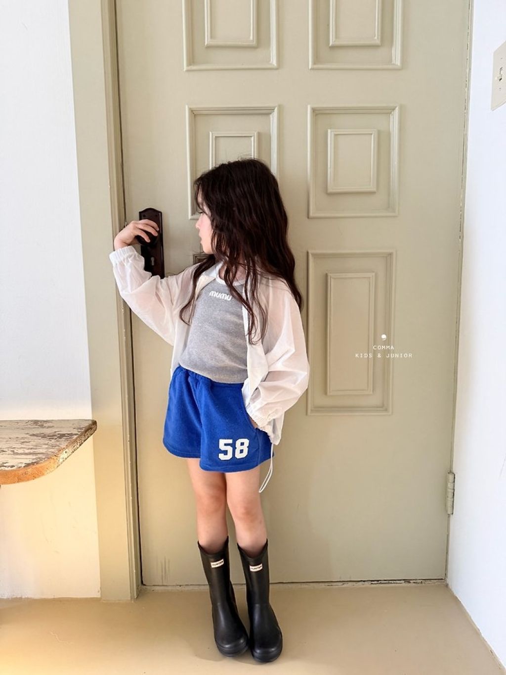 1776800113_8971875217