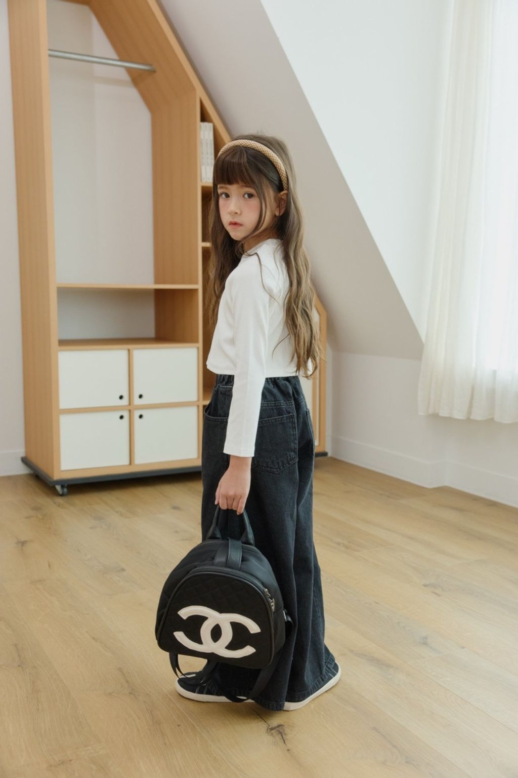 1787809886_4312445113