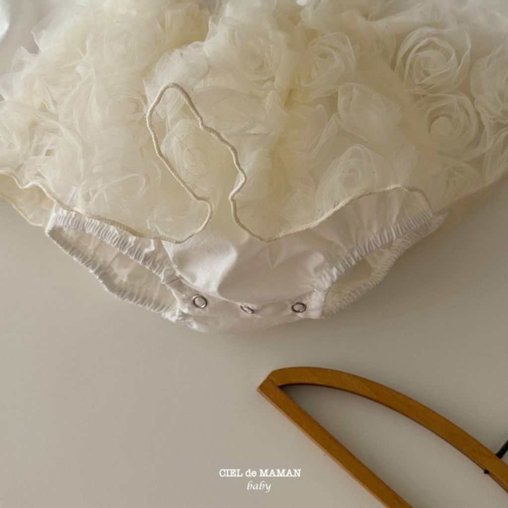 tw-11134207-7r98v-lmevfxg2gf4pdd