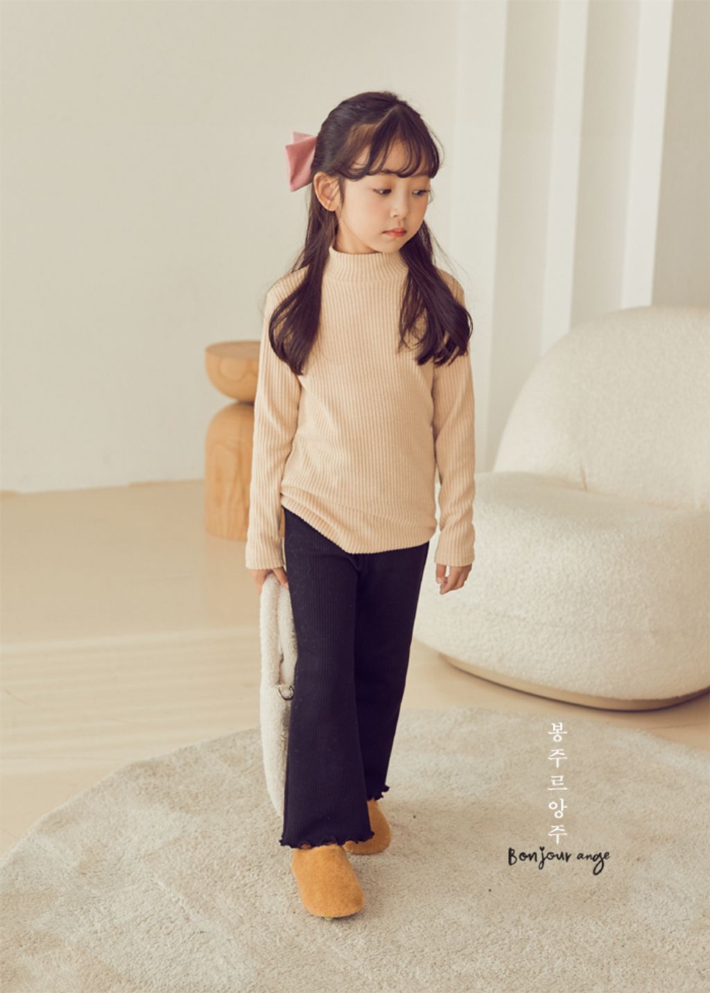 1671759807_3864992603