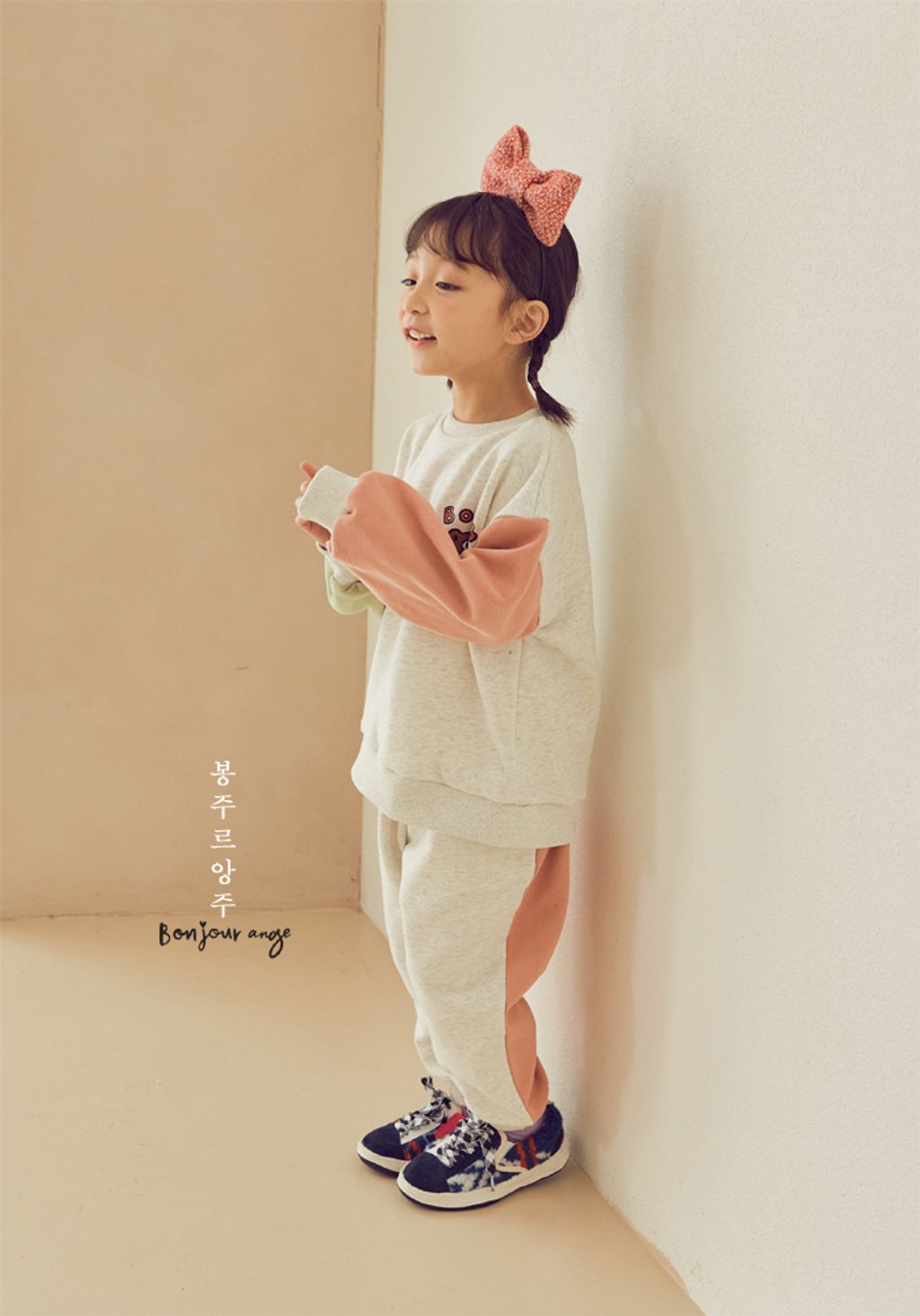 1671760881_9184927663