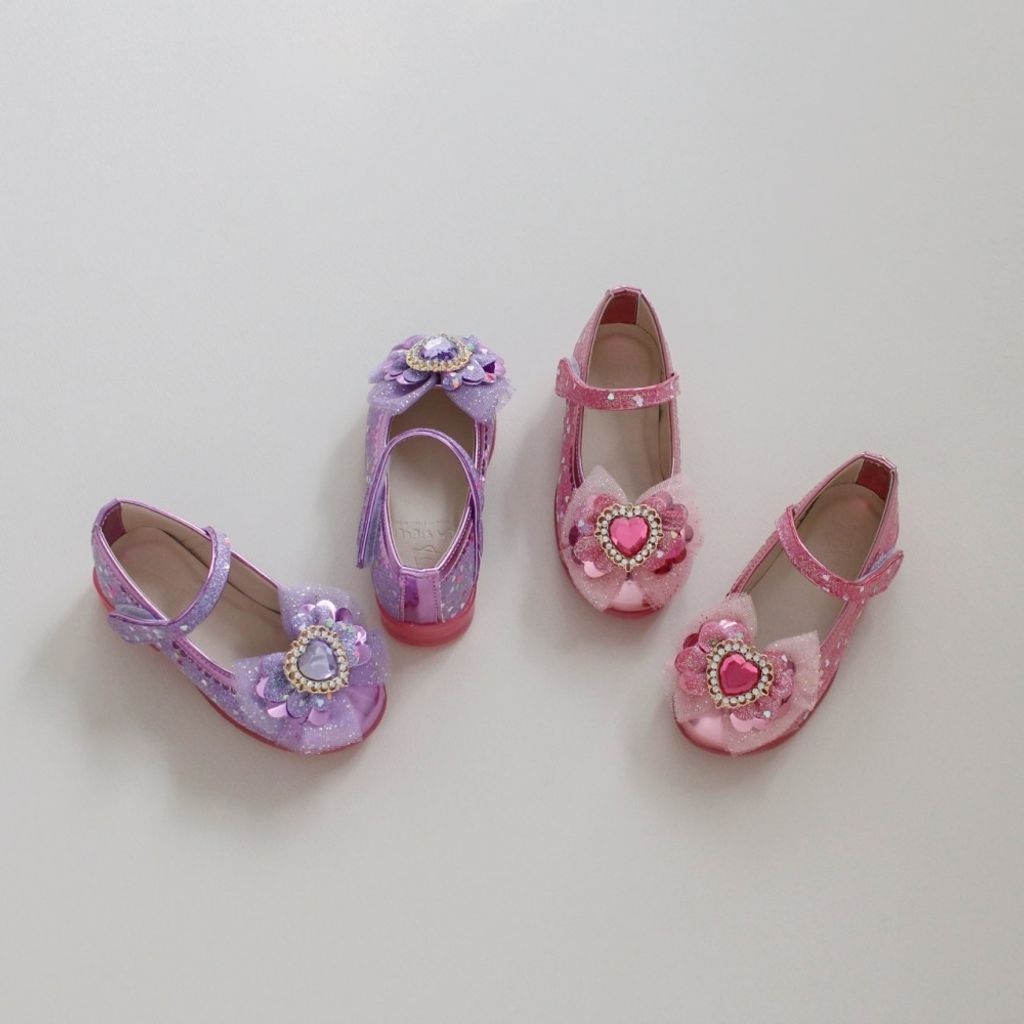 1693945131_4392397704