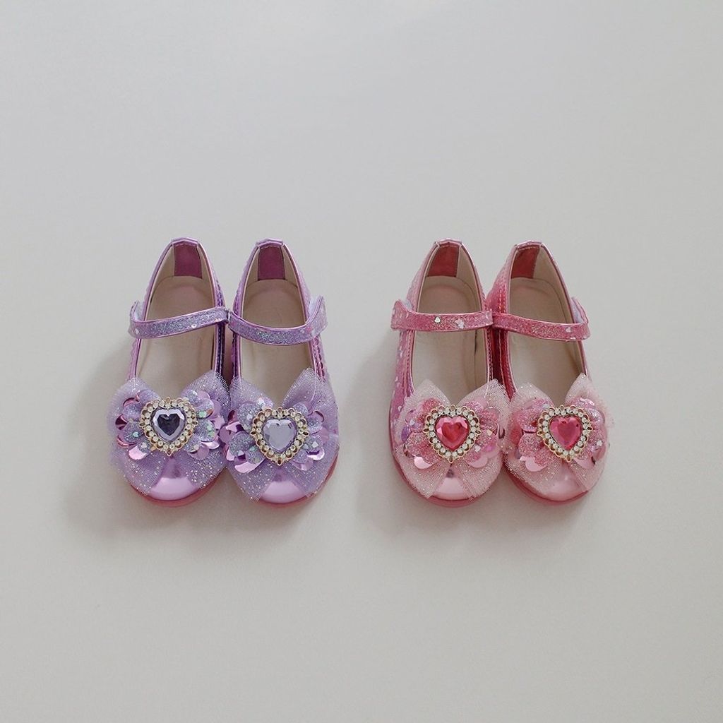 1693945132_3702919075