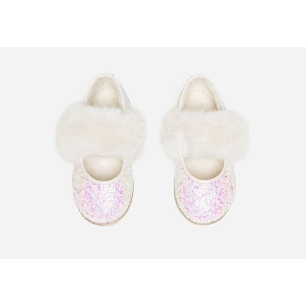 tw-11134207-7rash-m27cmkyrre857e