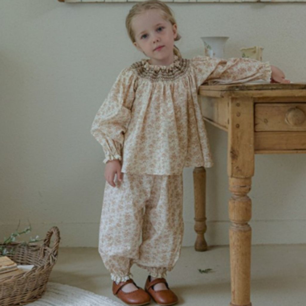 1752657606_4532231170