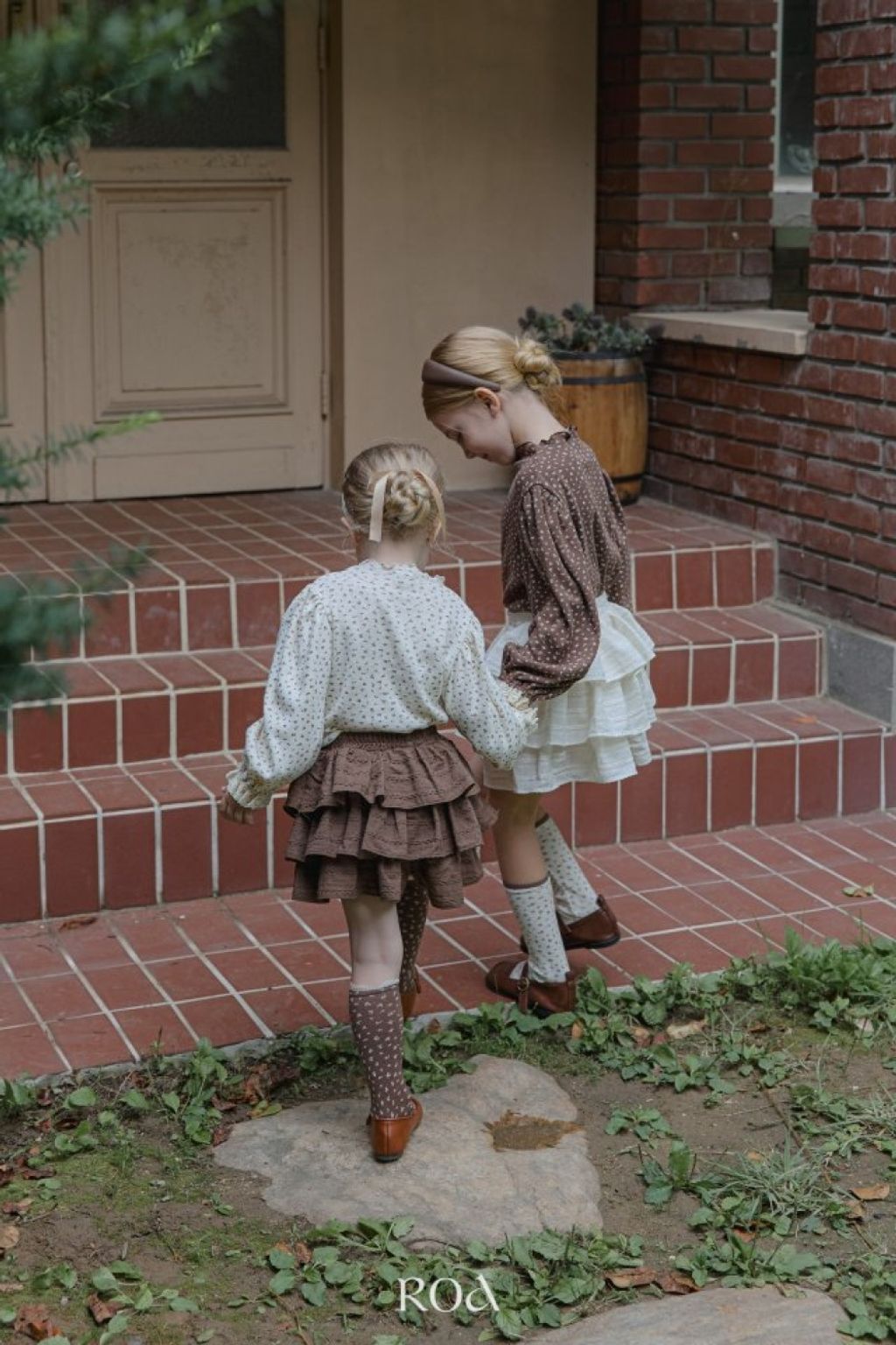 1752648105_8465890898