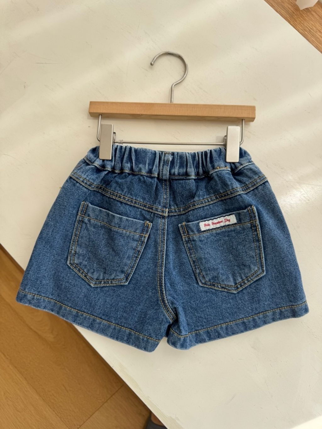 1754271747_6824243678