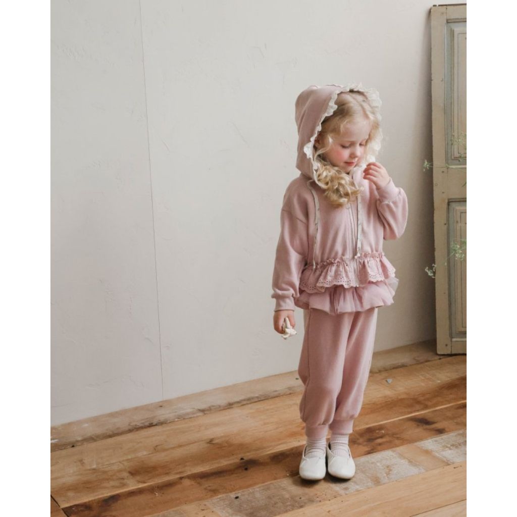 tw-11134207-7ra0s-mdcouzrebjenc2