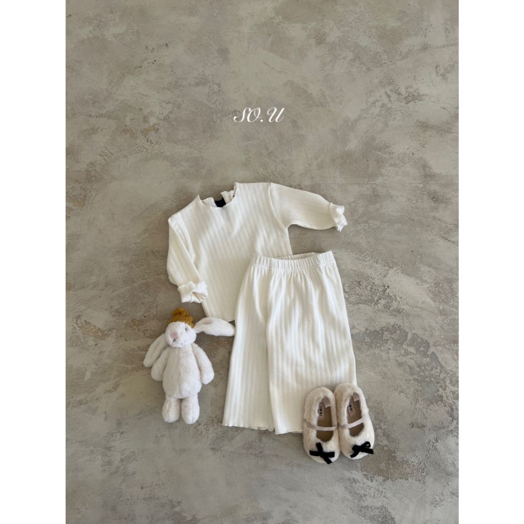 tw-11134207-7ra0g-mdggaxd242clfd