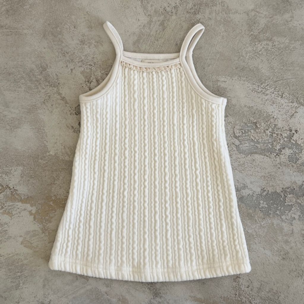 tw-11134207-7ra0u-mdgf9a6h99evf8