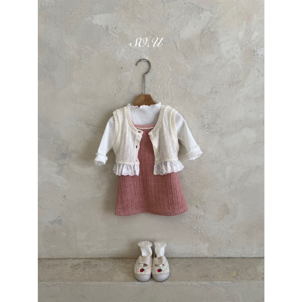 tw-11134207-7ra0l-mdgf72h7w4wz3c