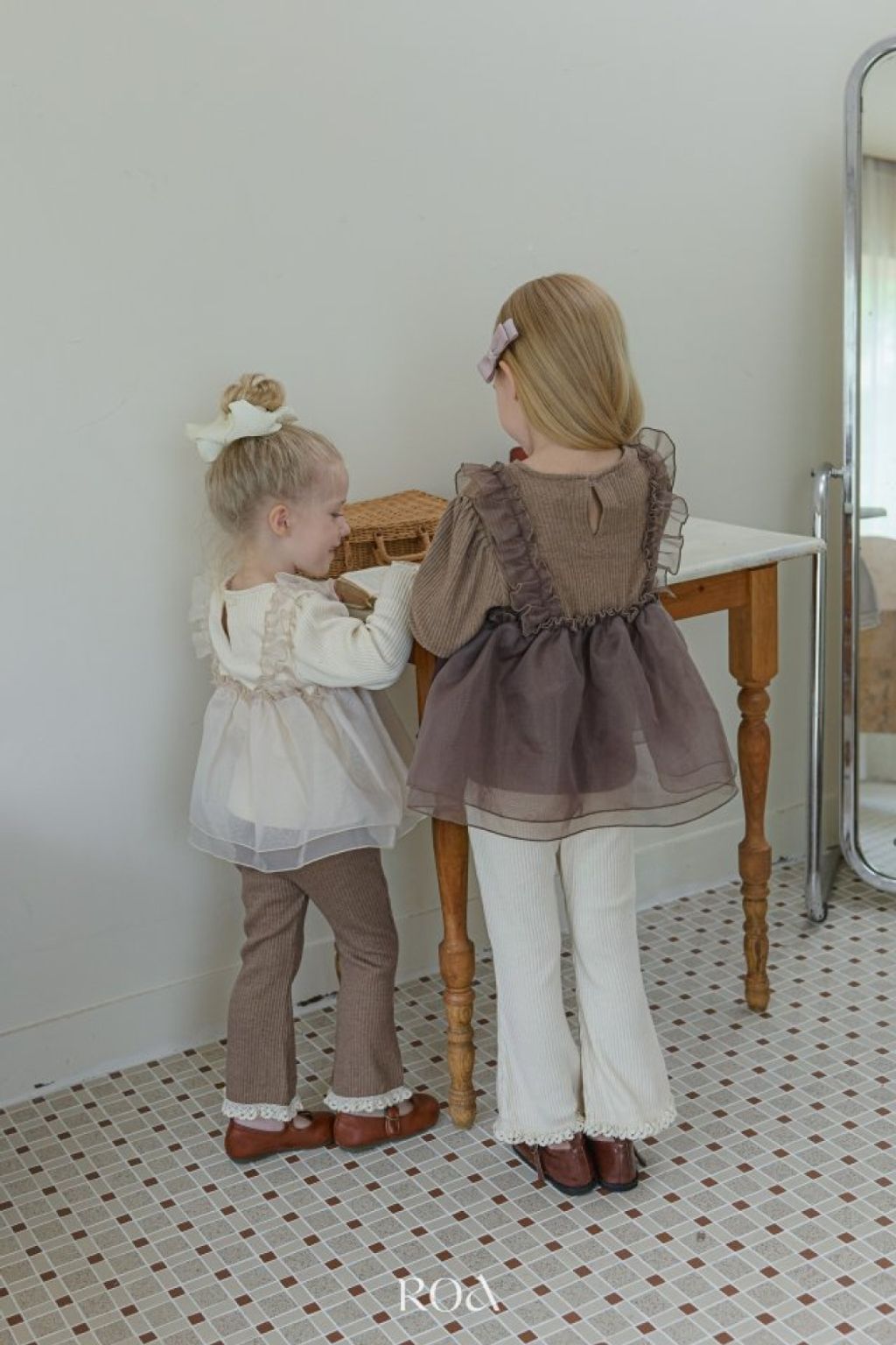 1752652877_1750887354