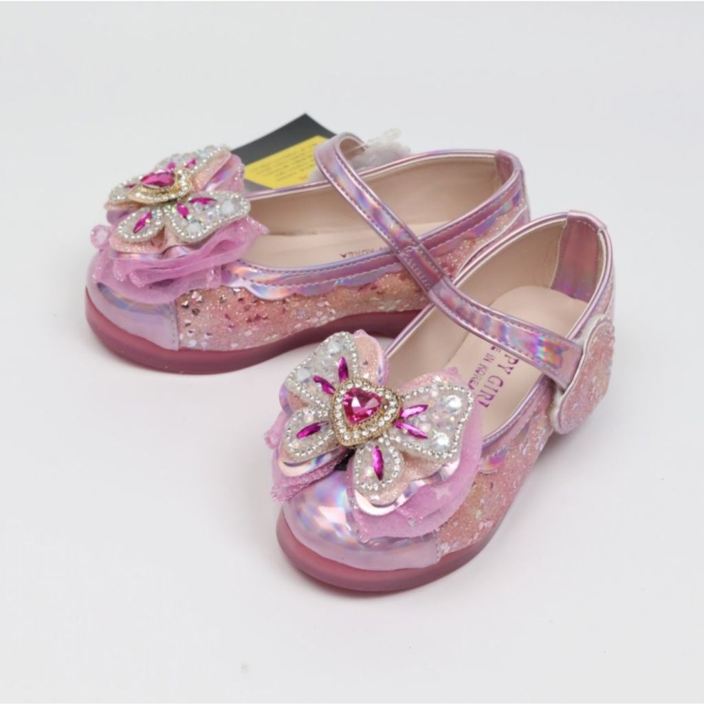 tw-11134207-81ztk-megnnburwv0k3f