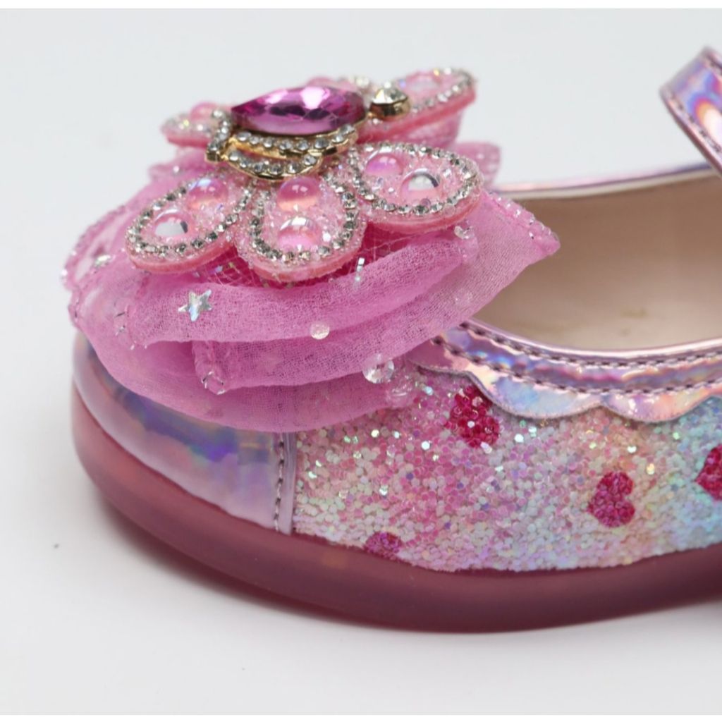 tw-11134207-81zto-megnrjf0n5l2e3