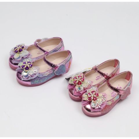 tw-11134207-81ztk-megnhxuc5jwg3d