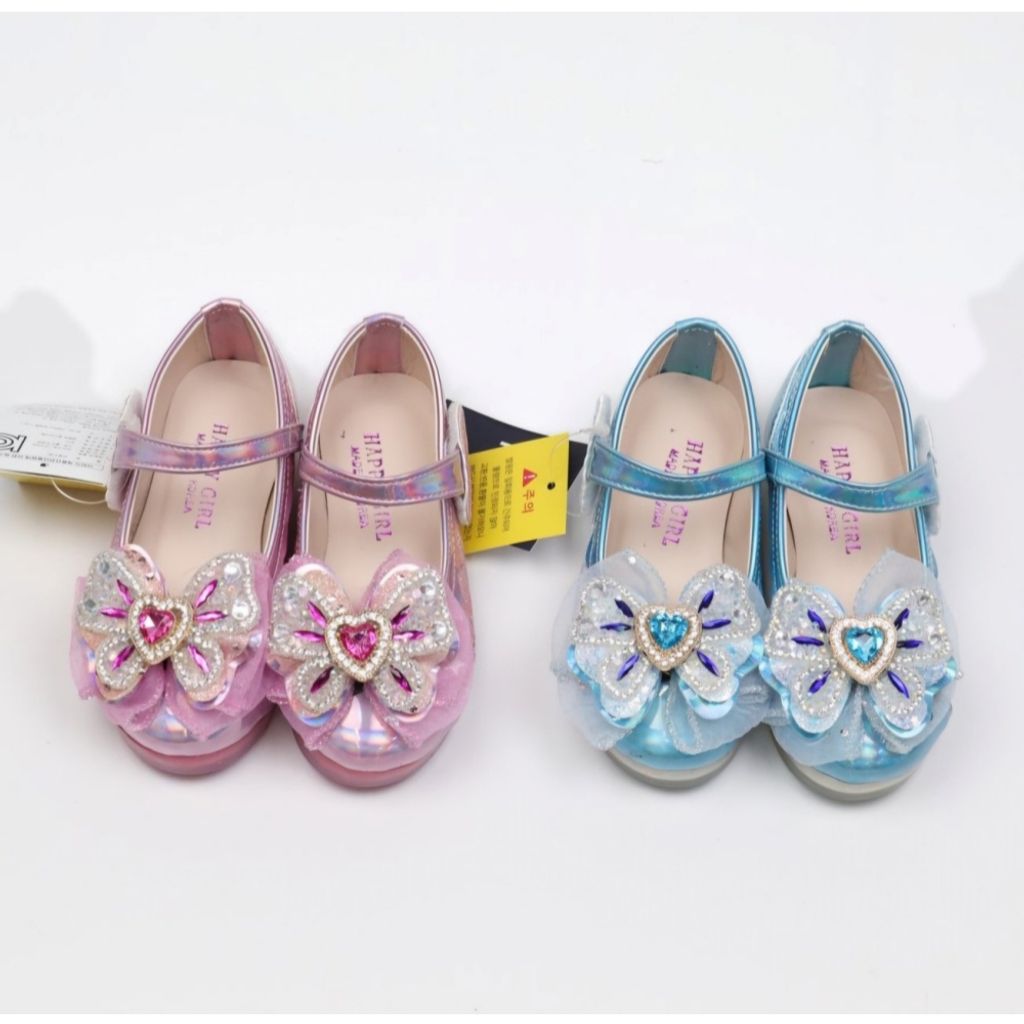 tw-11134207-81ztf-megni81j7n5wff