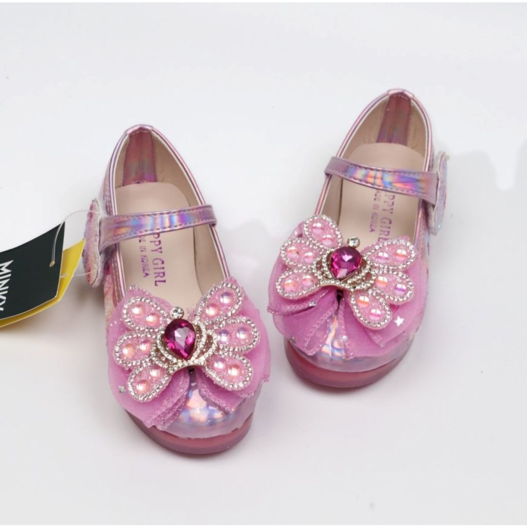 tw-11134207-81ztn-megnihbbu7esd7