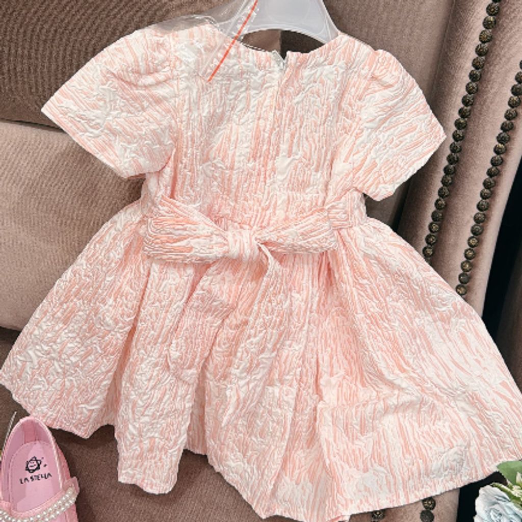 tw-11134207-81ztl-mex0sgdy0g7bff