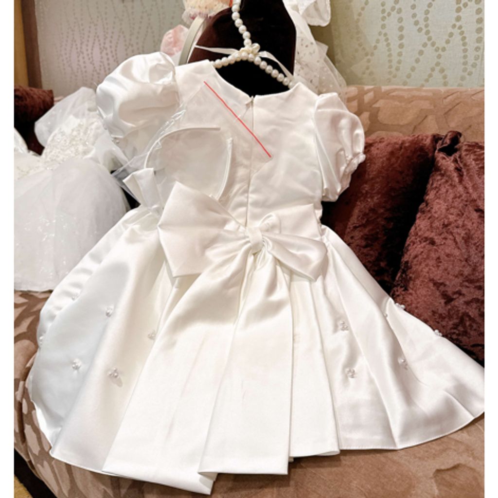 tw-11134207-81ztl-mfm4zzruyz2n3e