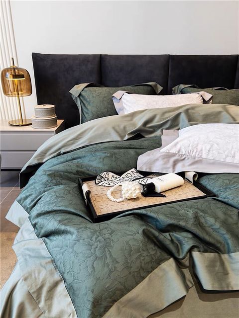 6162CE0A-72EF-4017-B12C-F922A0549C99