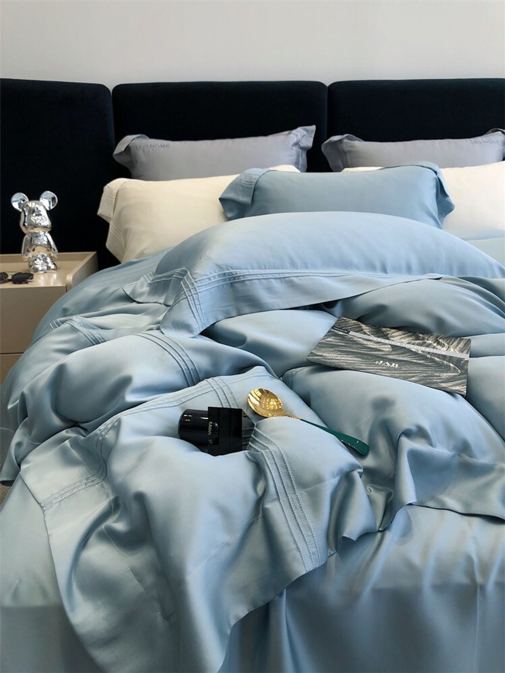 1F9E11D8-5D92-4D79-BFDA-10323261FAB6