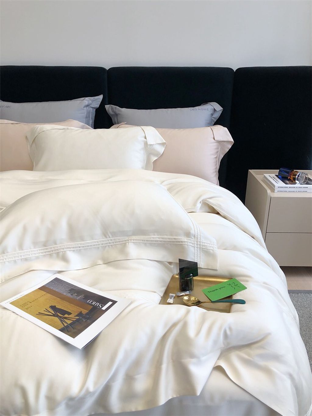 C7B1C775-4B95-4D1A-8717-64F69957BD9E