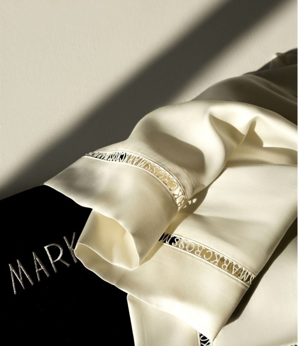 38841DEF-7733-4B2F-8808-2A0084168F9B