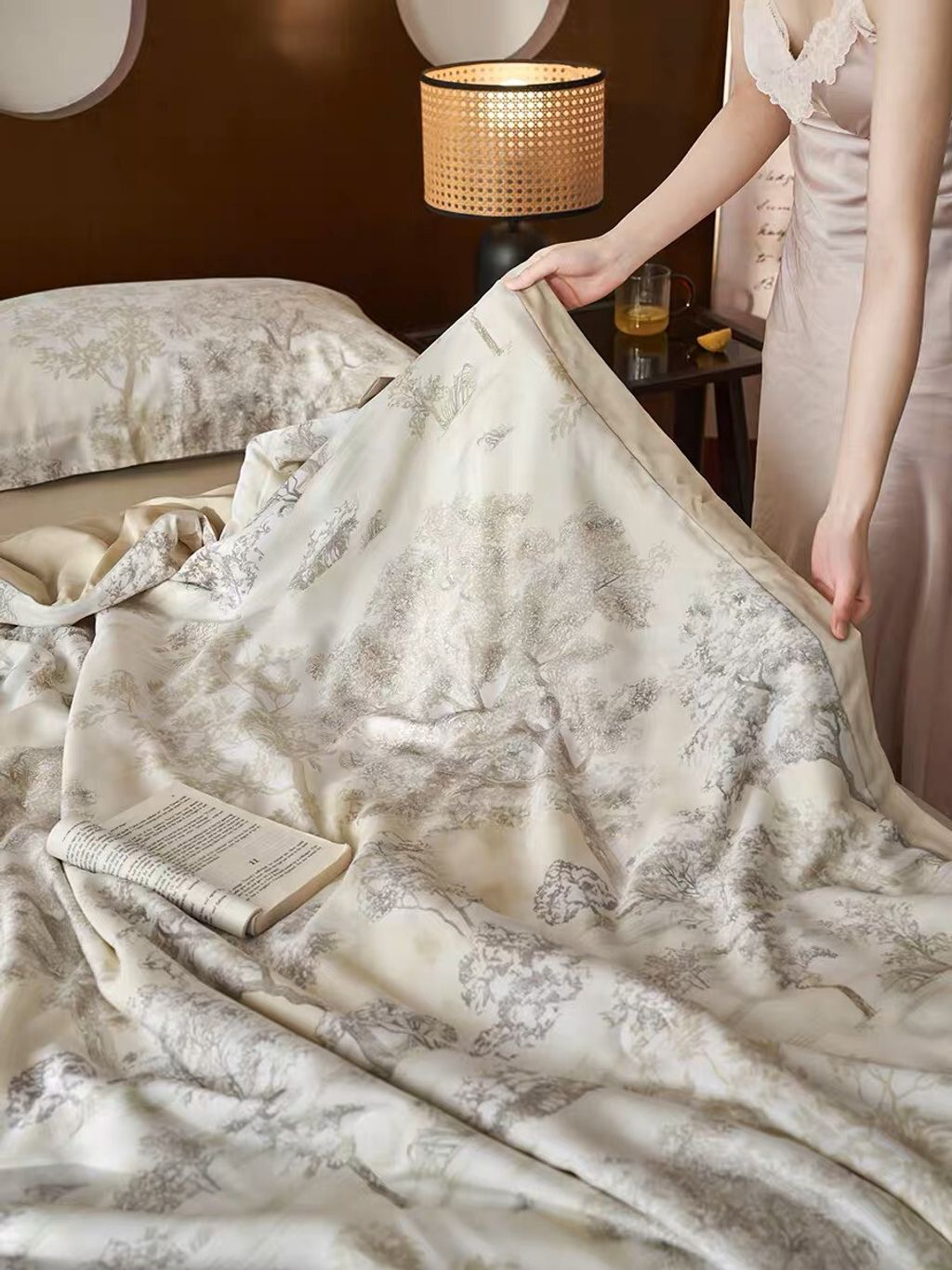 1B608140-A36C-4ECB-94C8-B079801466AF