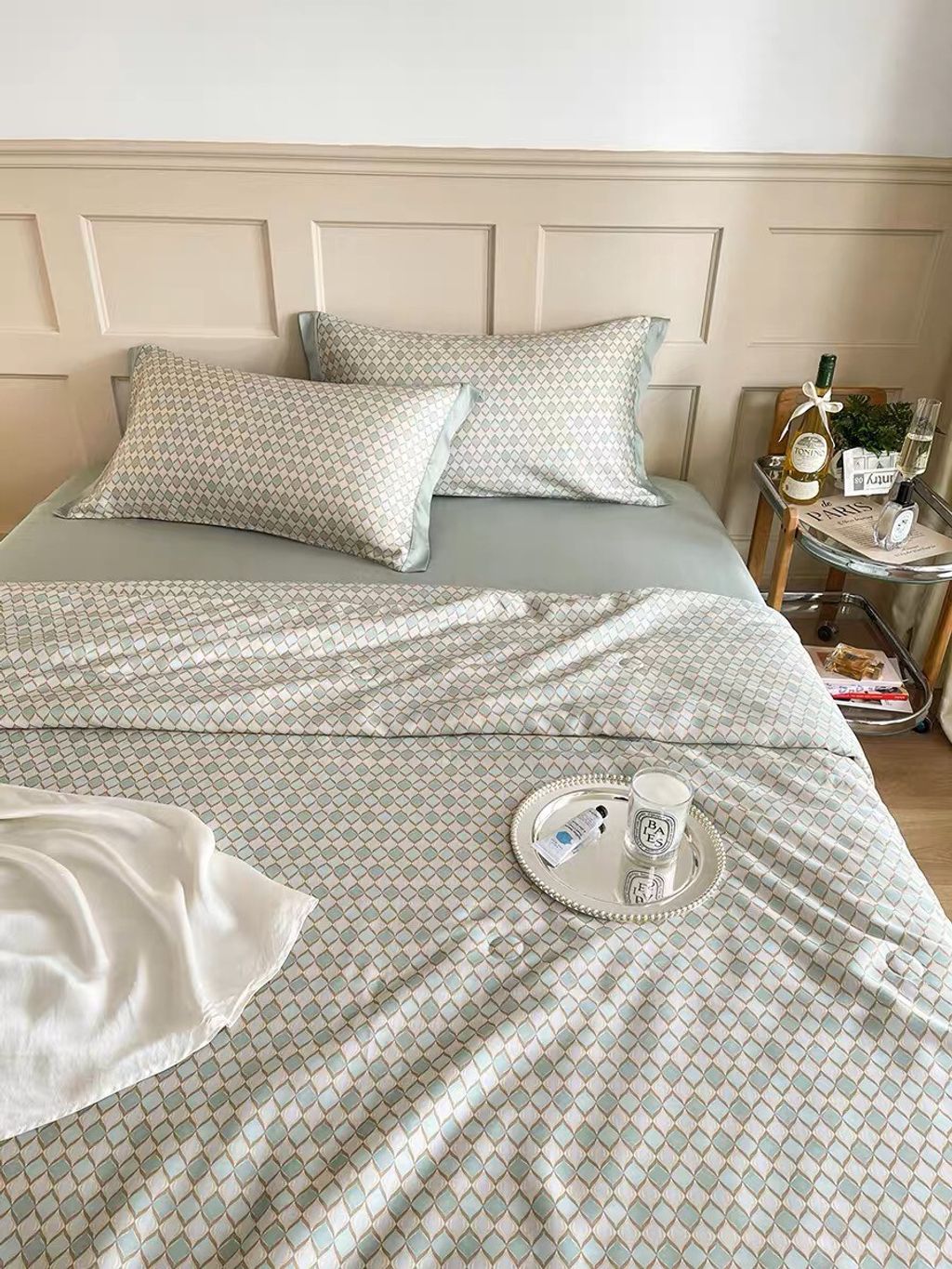 208832D9-45CF-451F-A98A-4C05A17A941D