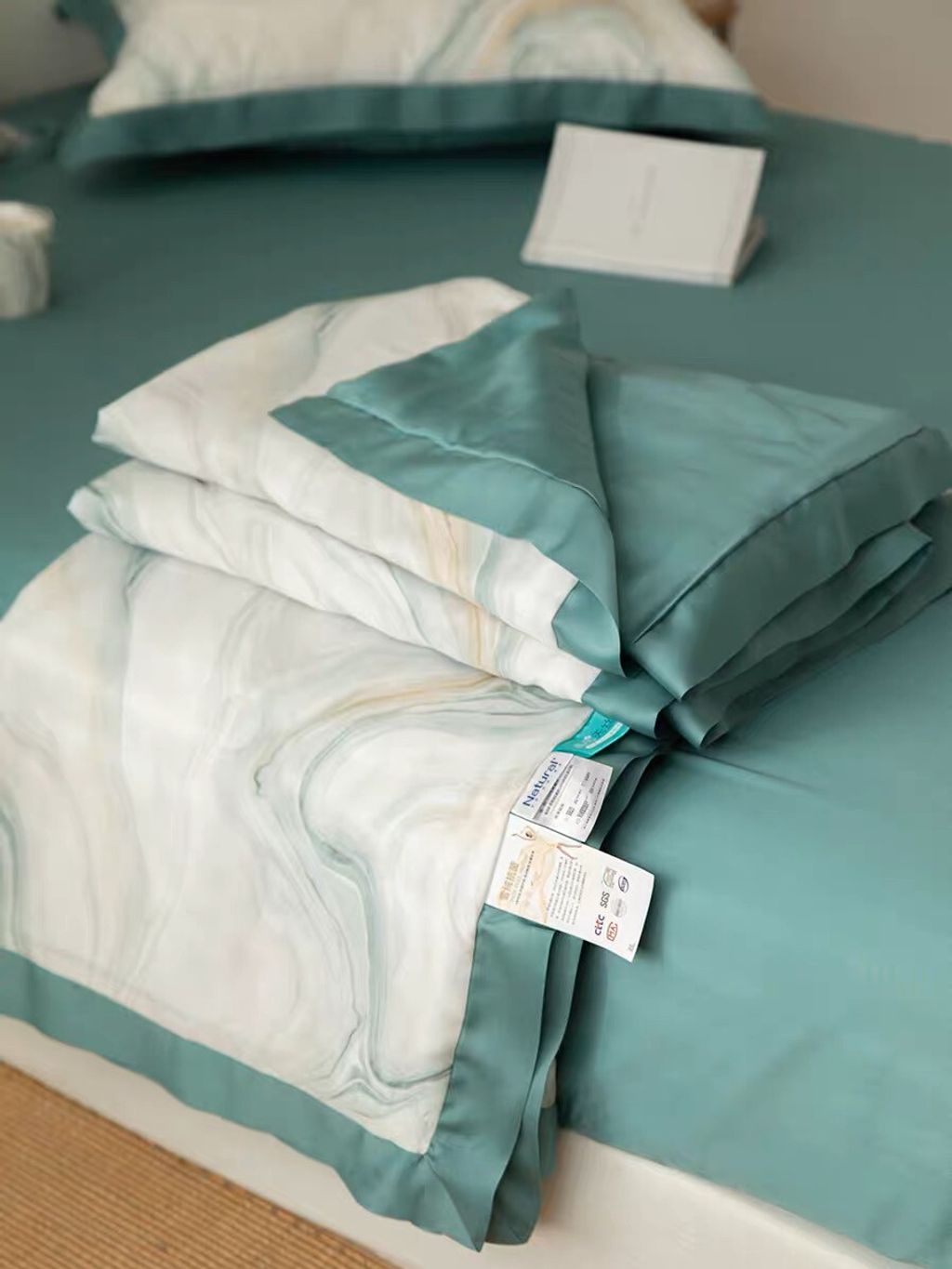 3AD3439D-BBA0-4FC3-8D08-296BF68A5C6D